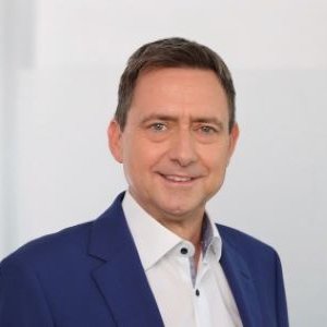  Oliver Blatt